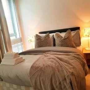 2 bed flat in Leeds City Centre